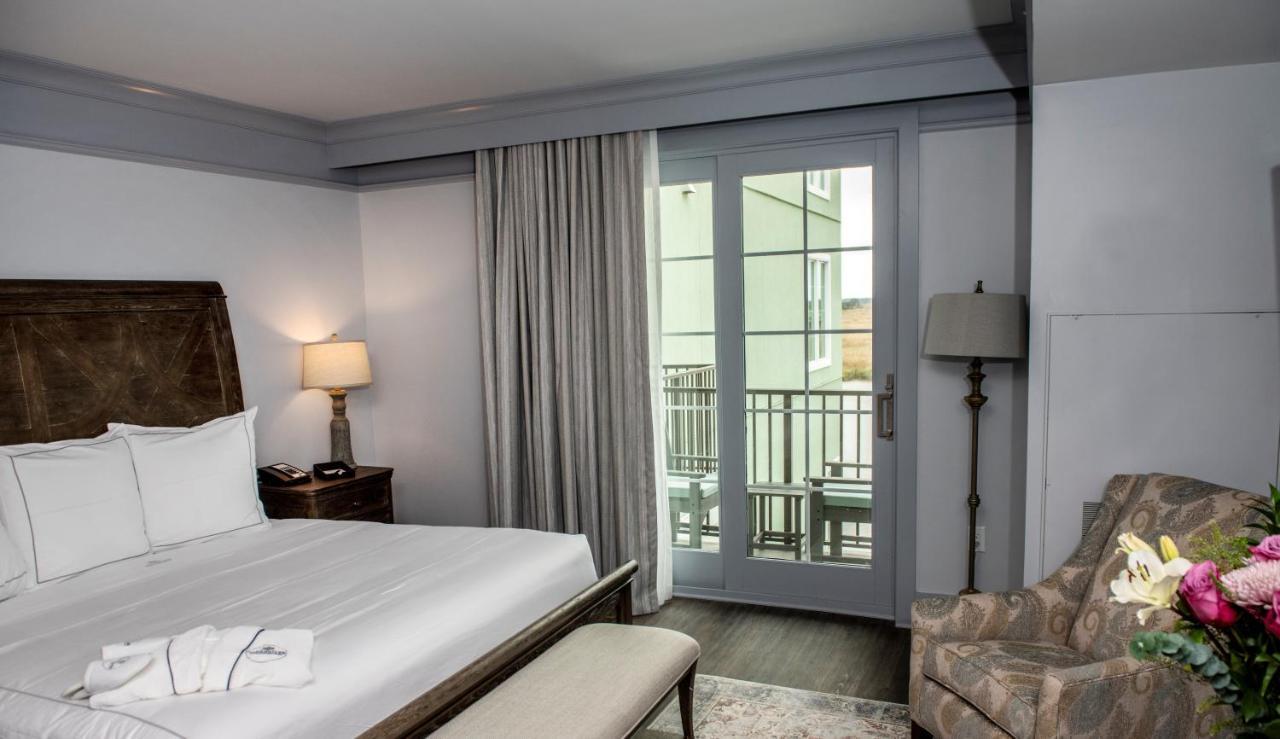Oaks On The River Darien Exterior photo